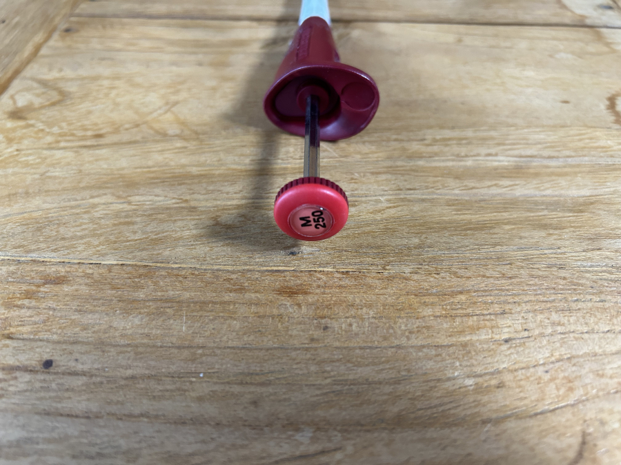 Gilson Microman M250 Red Single-Channel Positive Pos-D Pipette, photo 3 of 3