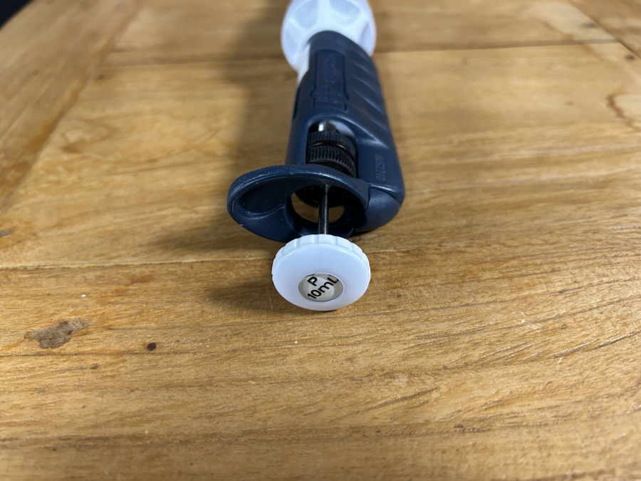 Gilson P 1-10 mL Pipetman Single-Channel Pipette 10mL P10000 Air Displacement, photo 4 of 4