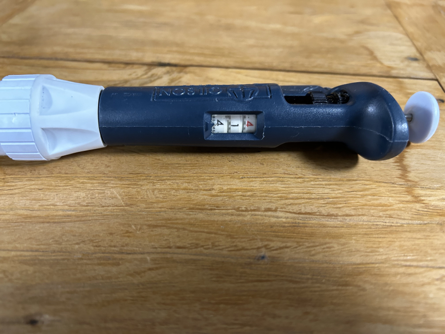 Gilson Pipetman P5000 500-5000 uL Single-Channel Pipette, photo 3 of 4