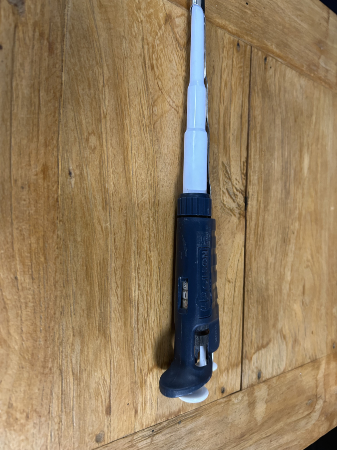 Gilson P1000 200-1000 uL Pipetman Single-Channel Adjustable Manual Pipette, photo 3 of 4