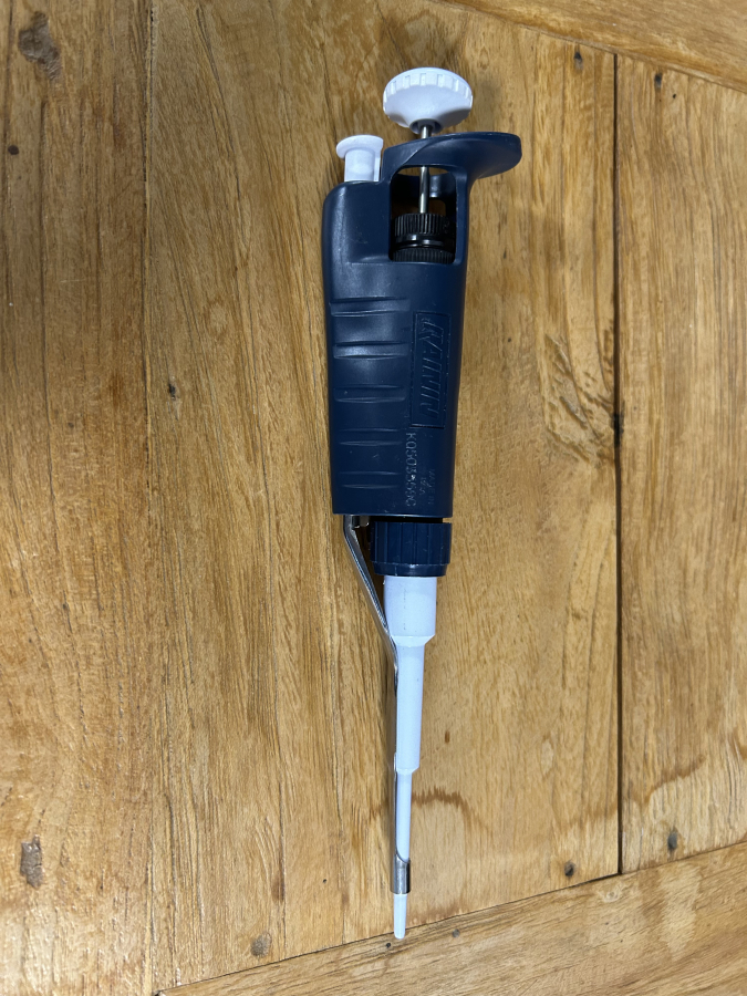 Gilson P10 1-10 uL Pipetman Single-Channel Adjustable Manual Pipette, photo 1 of 4