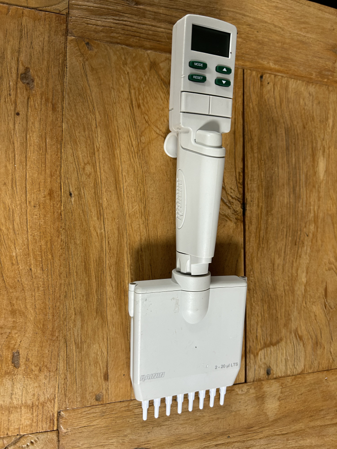 Rainin edp3 2-20 uL LTS 8-Channel Electronic Multi-Channel Pipette, photo 2 of 4