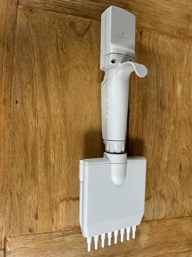 Rainin edp3 2-20 uL LTS 8-Channel Electronic Multi-Channel Pipette, photo 3 of 4