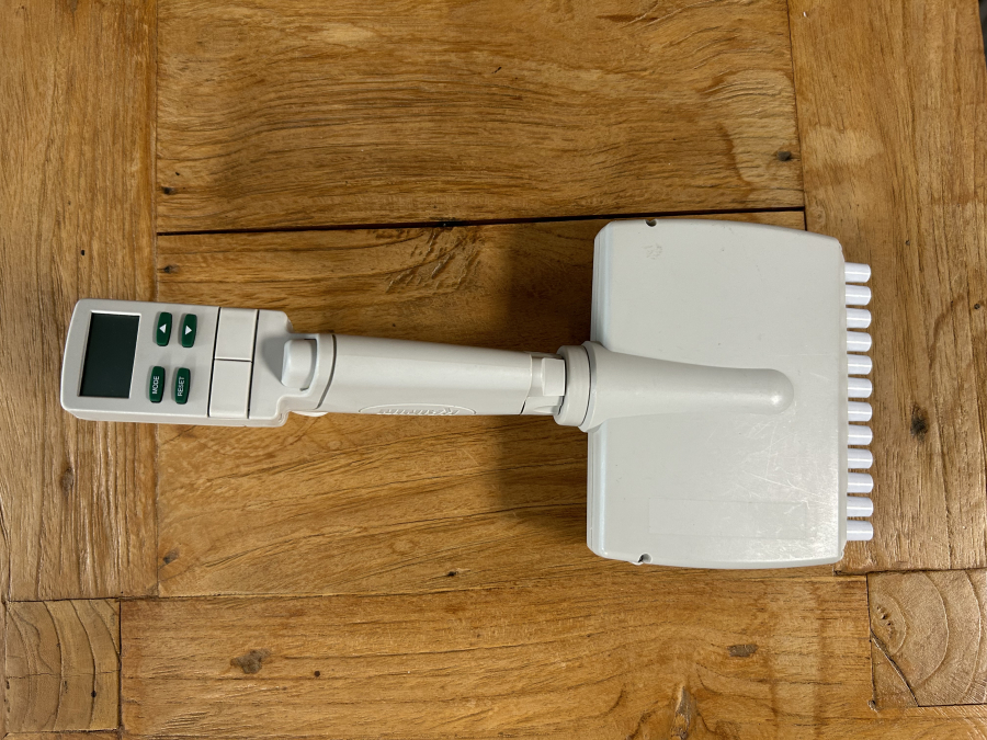 Rainin edp3 100-1200 uL LTS 12-Channel Electronic Multi-Channel Pipette, photo 2 of 5