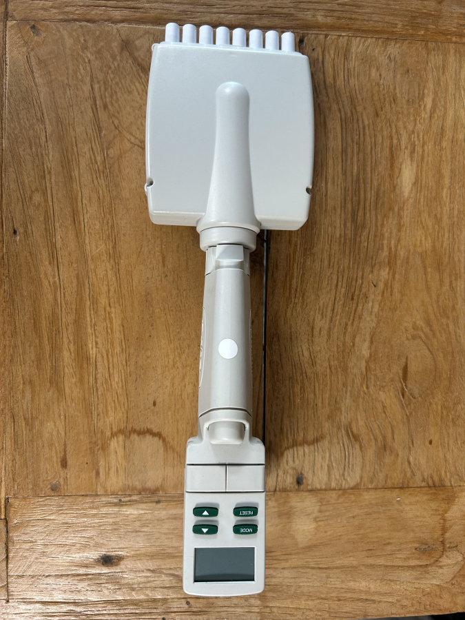 Rainin edp3 100-1200 uL LTS 8-Channel Electronic Multi-Channel Pipette, photo 2 of 5