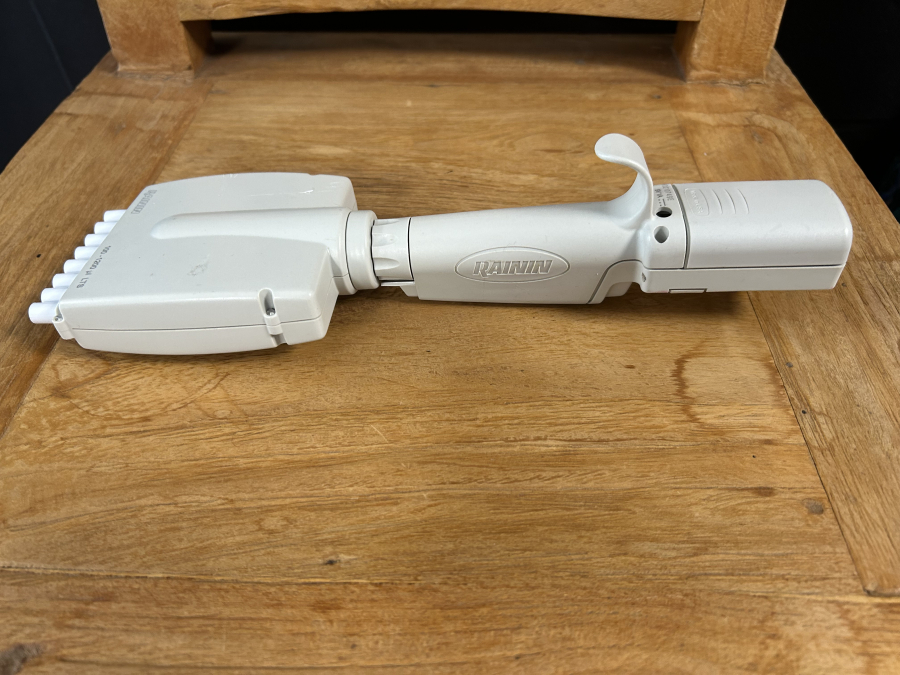 Rainin edp3 100-1200 uL LTS 8-Channel Electronic Multi-Channel Pipette, photo 4 of 5