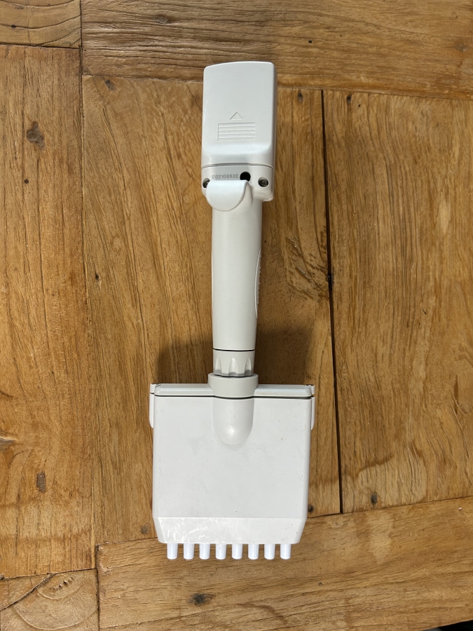 Rainin edp3 20-200 uL LTS 8-Channel Electronic Multi-Channel Pipette, photo 3 of 5