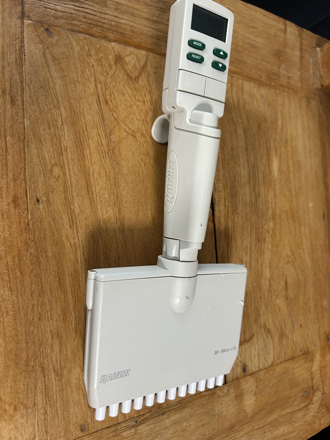 Rainin edp3 20-300 uL LTS 12-Channel Electronic Multi-Channel Pipette, photo 5 of 6
