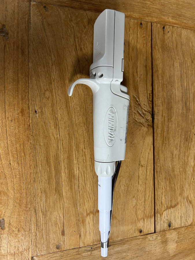 Rainin edp3 LTS 100uL-1mL Single-Channel Electronic Short-Tip Pipette, photo 2 of 4