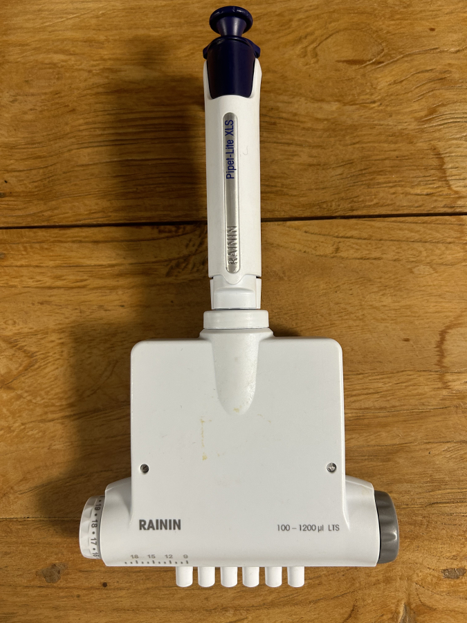 Rainin Pipet-Lite XLS 100-1200 uL LTS 6-Channel Multi Pipette LA6 Spacer, photo 1 of 5