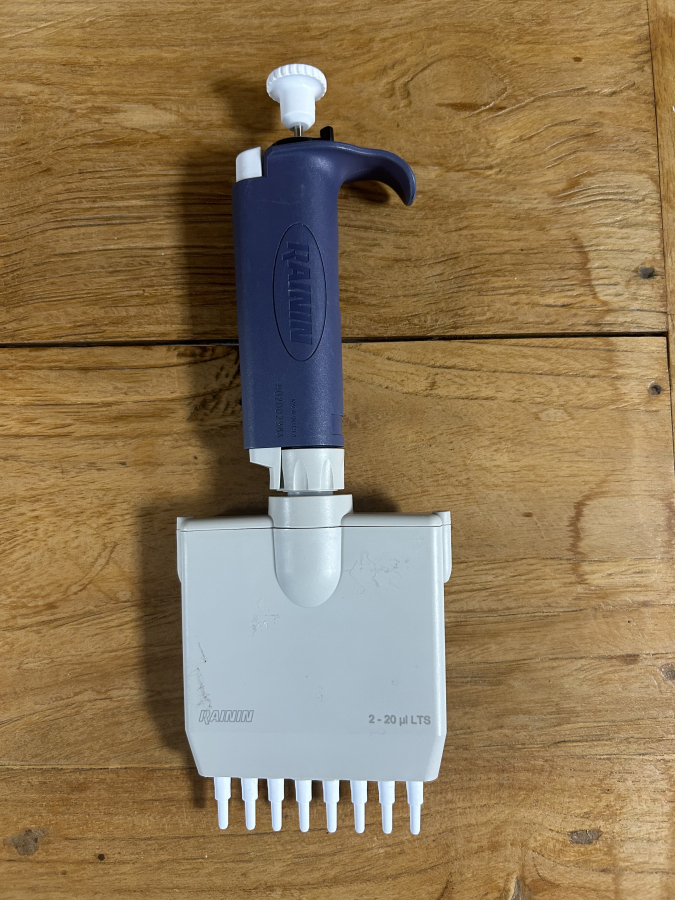 Rainin Pipet-Lite L20 2-20 uL LTS L-20 8-Channel Multi Pipette, photo 4 of 5