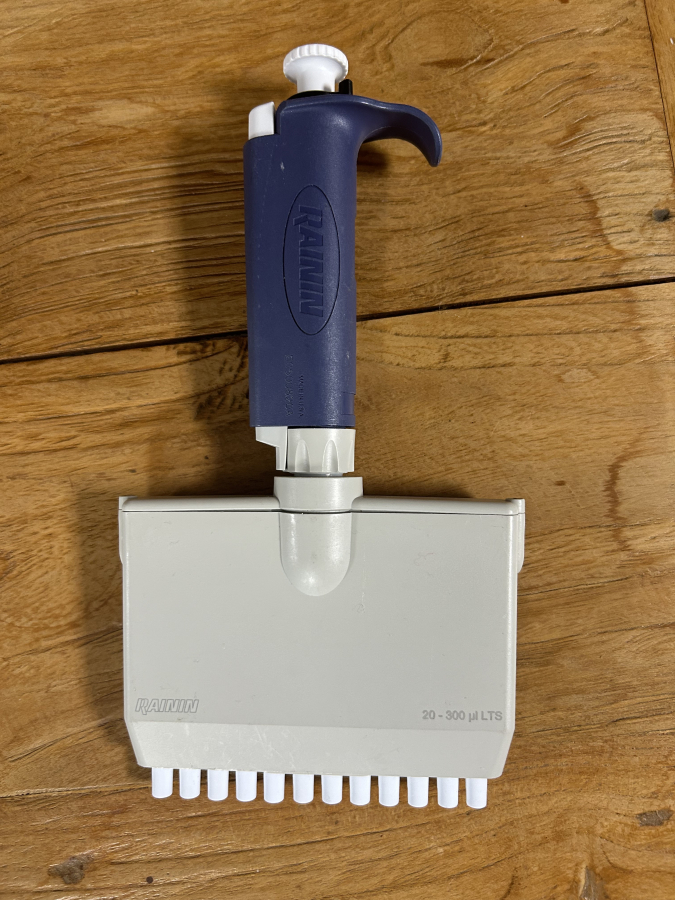 Rainin Pipet-Lite L300 20-300 uL LTS L-300 12-Channel Multi Pipette, photo 4 of 5