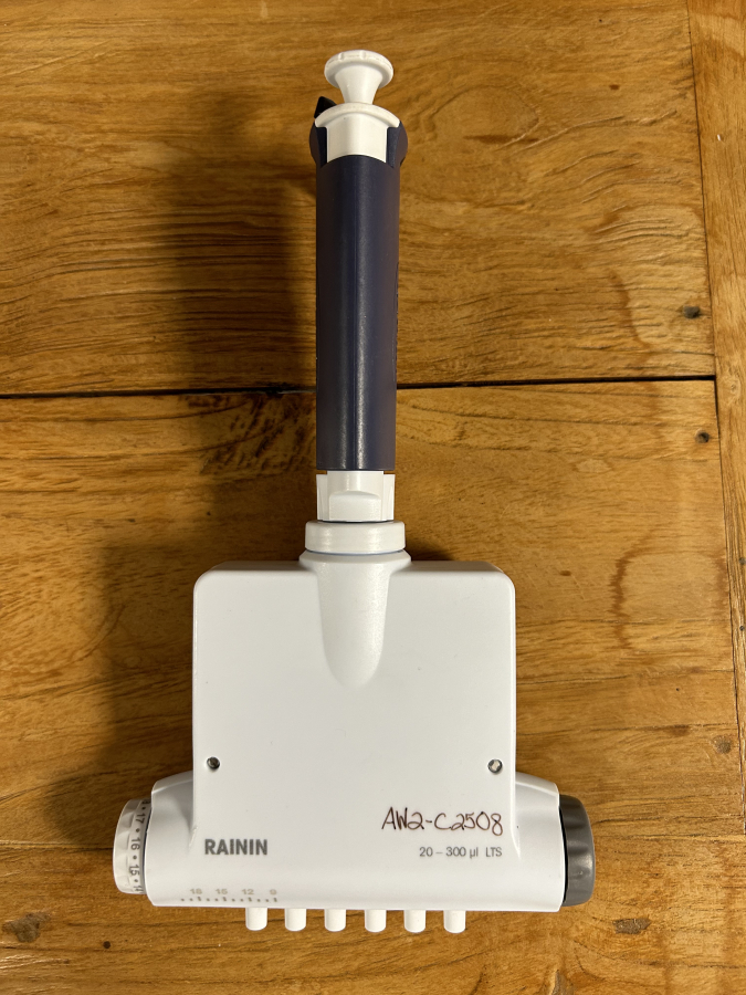 Rainin Pipet-Lite L300 20-300 uL LTS L-300 6-Channel Adjustable Spacer Pipette, photo 3 of 5