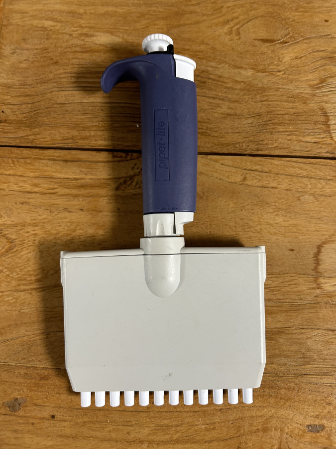 Rainin Pipet-Lite L200 20-200 uL LTS L-200 12-Channel Multi Pipette, photo 4 of 5
