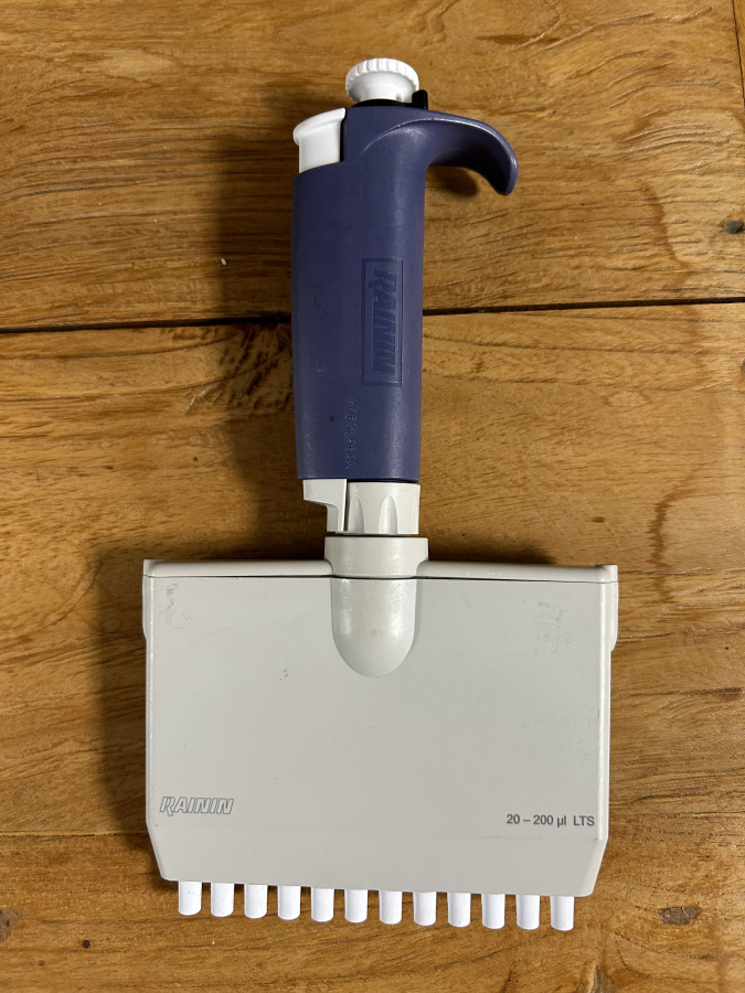 Rainin Pipet-Lite L200 20-200 uL LTS L-200 12-Channel Multi Pipette, photo 5 of 5