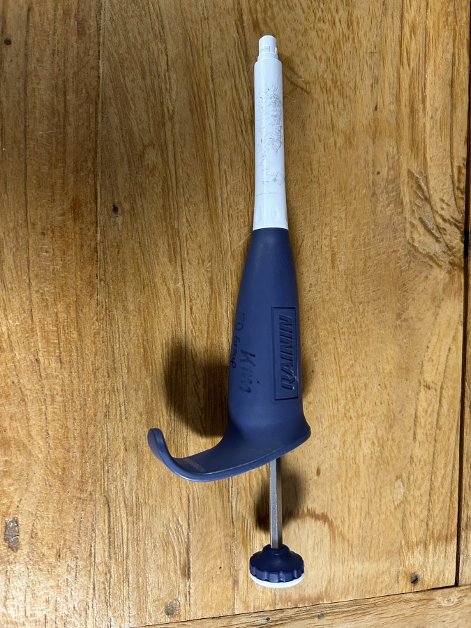 Rainin Pos-D Positive MR-1000 100-1000 uL MR1000 Single-Channel Pipette, photo 2 of 3