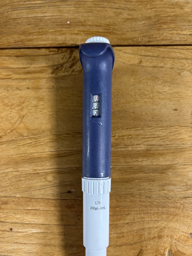 Rainin Pipet-Lite LTS 200 uL-2 mL L2000 Single-Channel Pipette 2mL, photo 3 of 4
