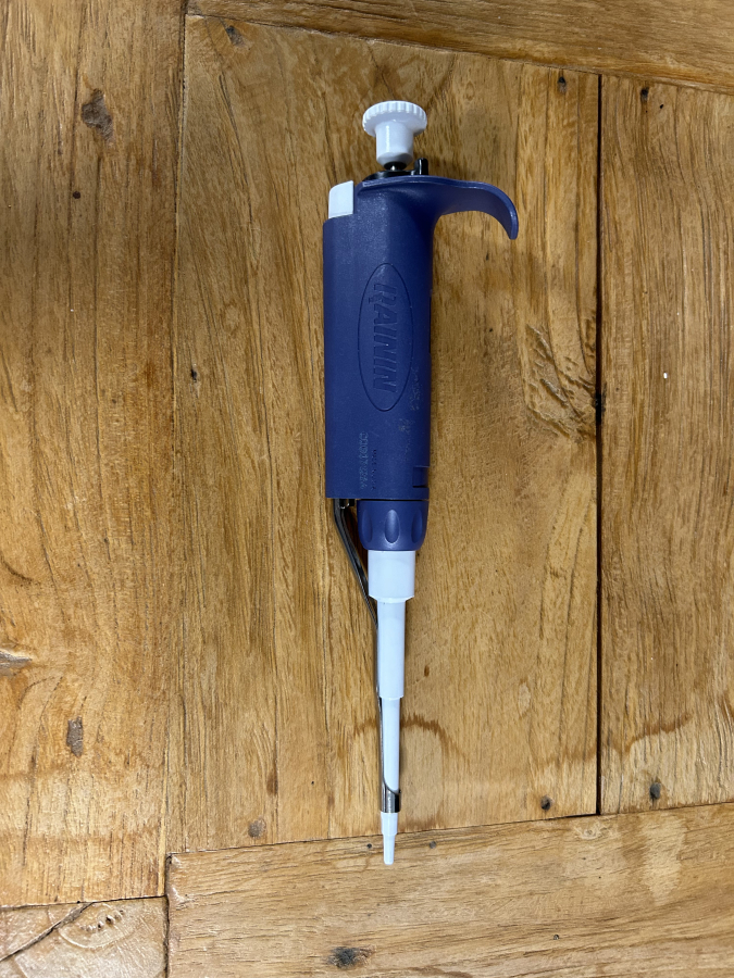 Rainin Pipet-Lite L10 0.5-10 uL LTS Single-Channel Adjustable Pipette, photo 2 of 4