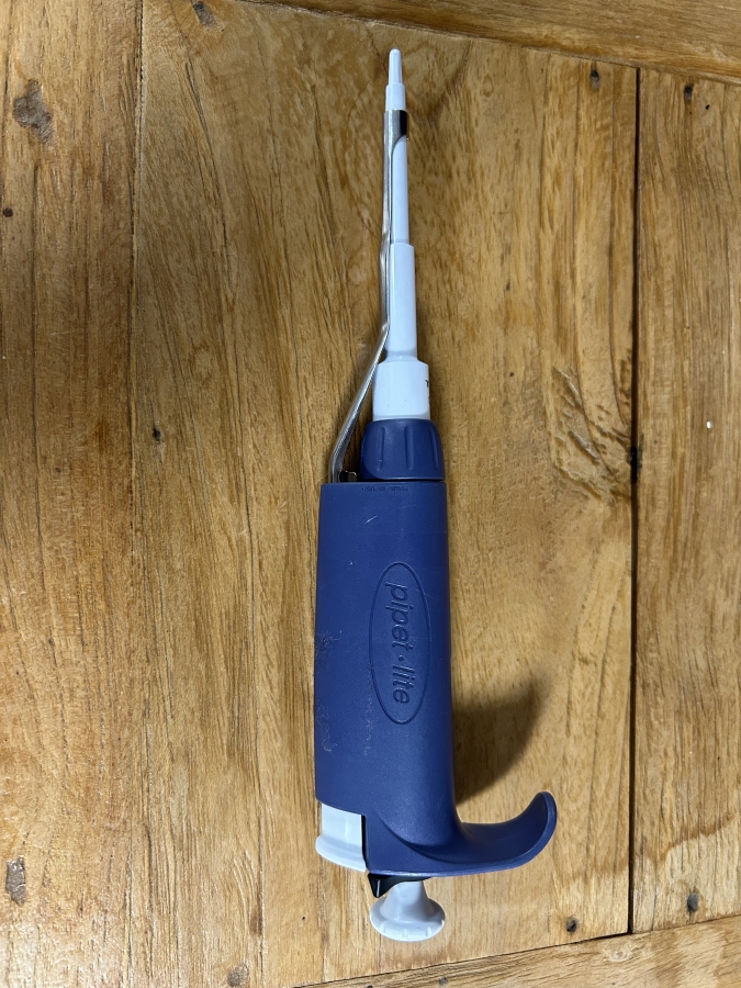 Rainin Pipet-Lite L2 0.1-2 uL LTS Single-Channel Adjustable Pipette, photo 1 of 4