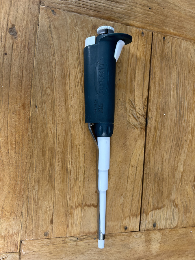 Rainin Pipet-Plus LTS 100 uL-1 mL RL1000 Single-Channel Pipette 1mL, photo 2 of 4