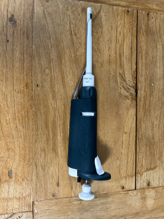 Rainin Pipet-Plus LTS 20-200 uL RL200 Single-Channel Pipette, photo 3 of 4