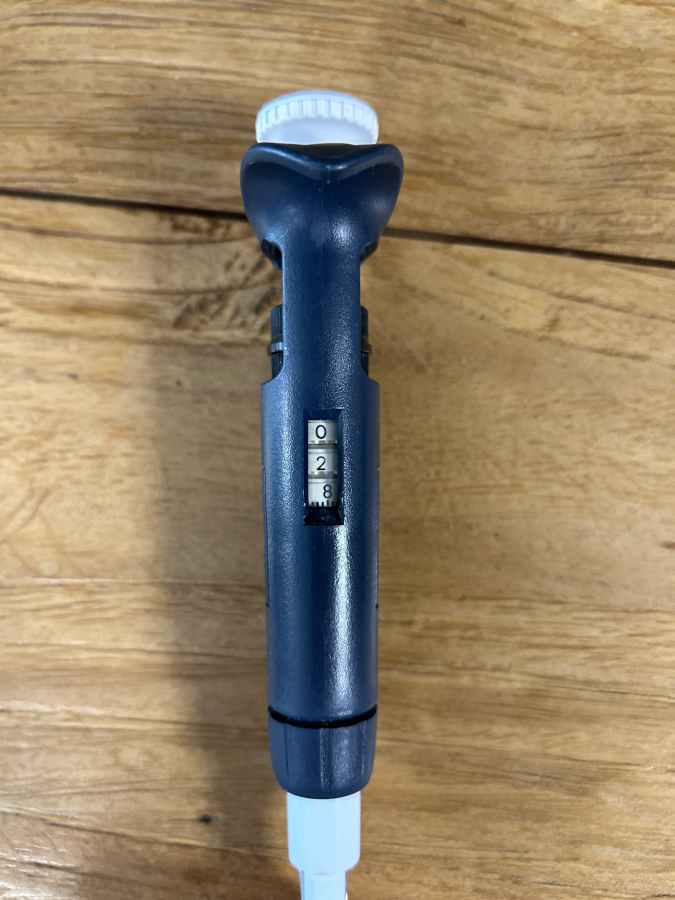 Rainin Classic PR200 20-200 uL PR-200 Single-Channel Adjustable Pipette, photo 4 of 4