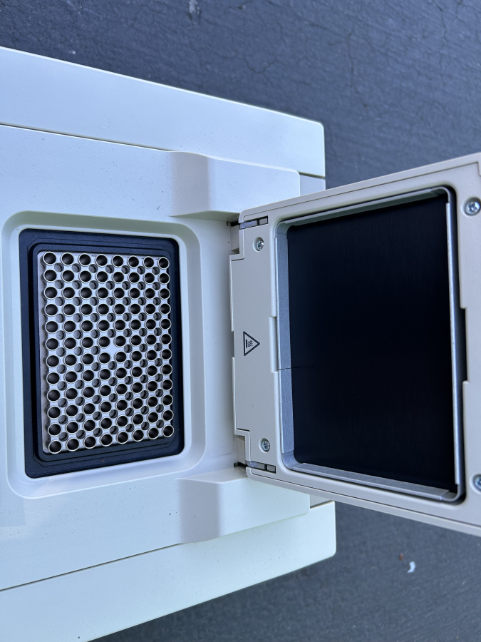 Bio-Rad Gradient S1000 Thermal Cycler with Deep Well Block; SN:CS012687, photo 3 of 11