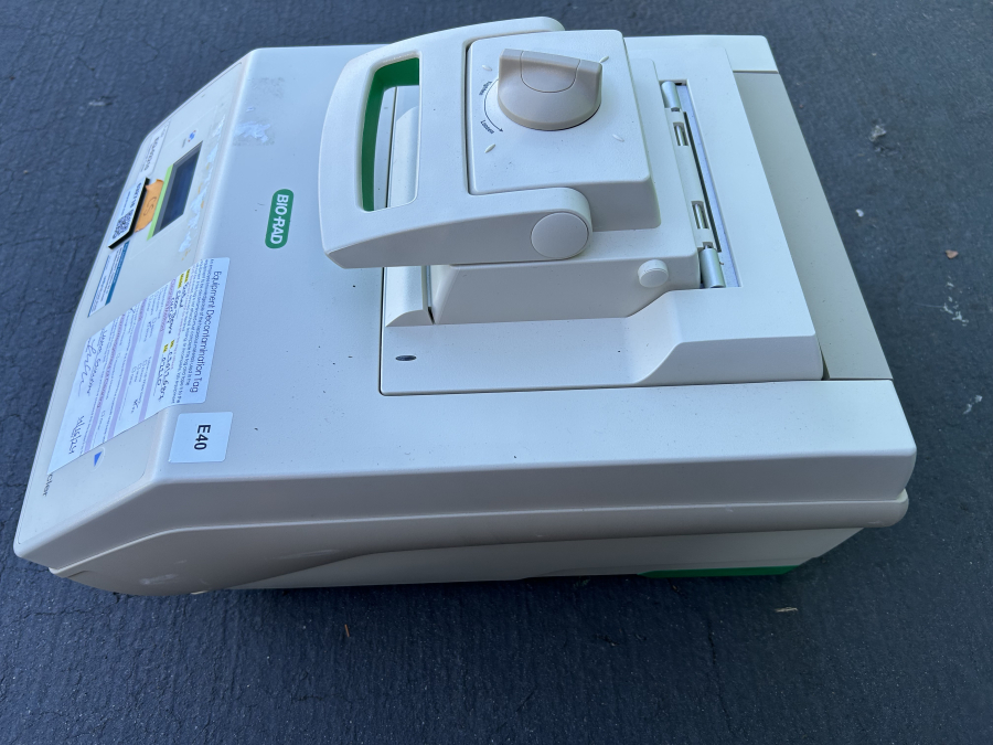 Bio-Rad Gradient S1000 Thermal Cycler with Deep Well Block; SN:CS012687, photo 11 of 11