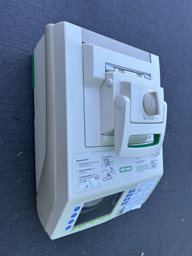 Bio-Rad C1000 Thermal Cycler + 96W Deep Well Block; SN:CC004975, photo 5 of 10