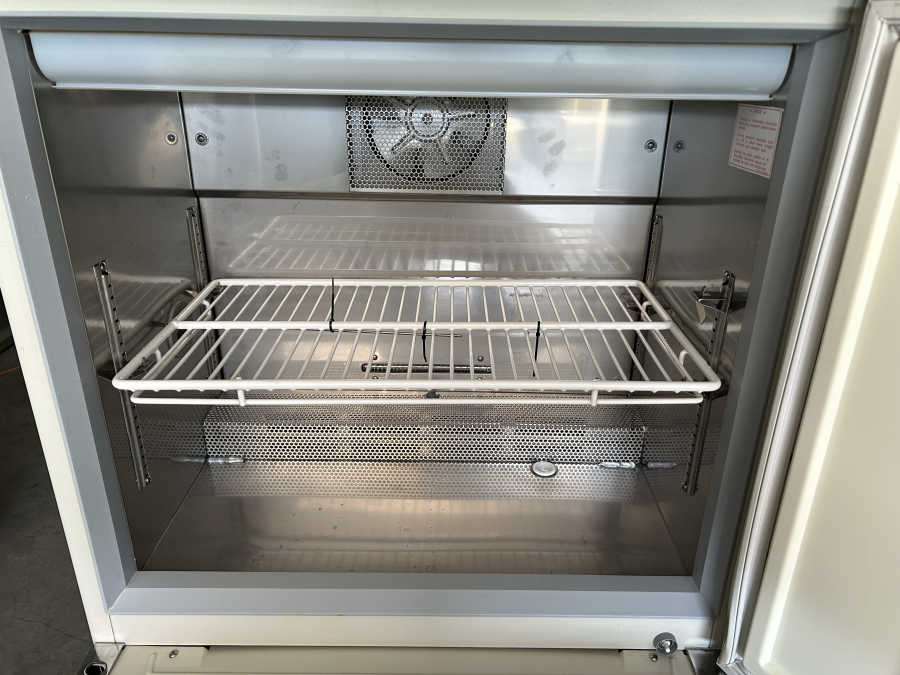 Sanyo MIR-153 Cooled Incubator, photo 13 of 15