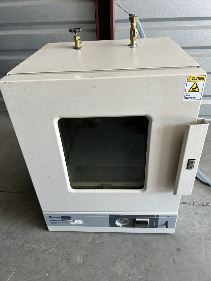 Baxter Yamato Scientific ADP-31 Table-Top Vacuum Drying Oven ADP31 , photo 1 of 11