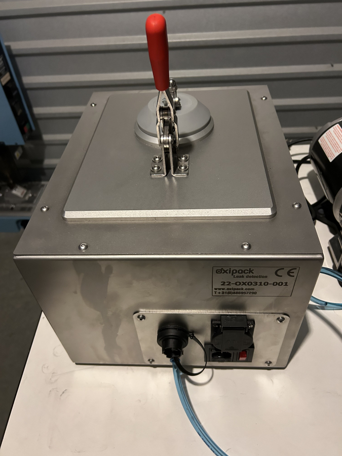Oxipack 22-OX0310-001 Multi Leak Tester + JB DV-200n Vacuum Pump, photo 7 of 11
