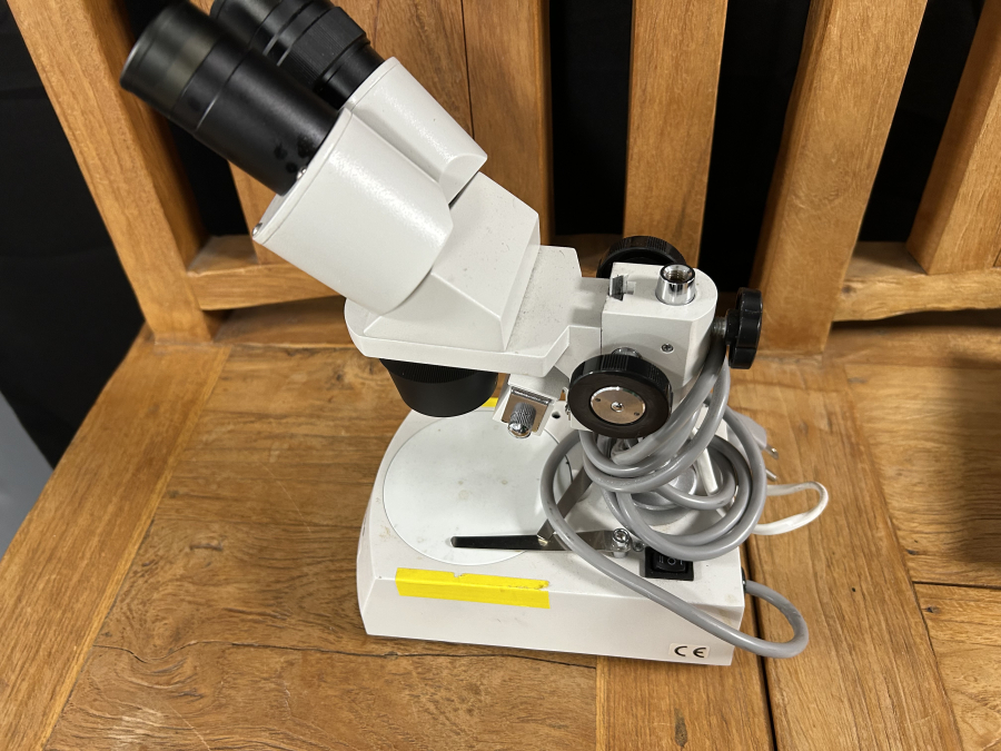 AmScope Microscope + Nikon CW10x/22 + ThorLabs FMA050 + Accessories, photo 7 of 15