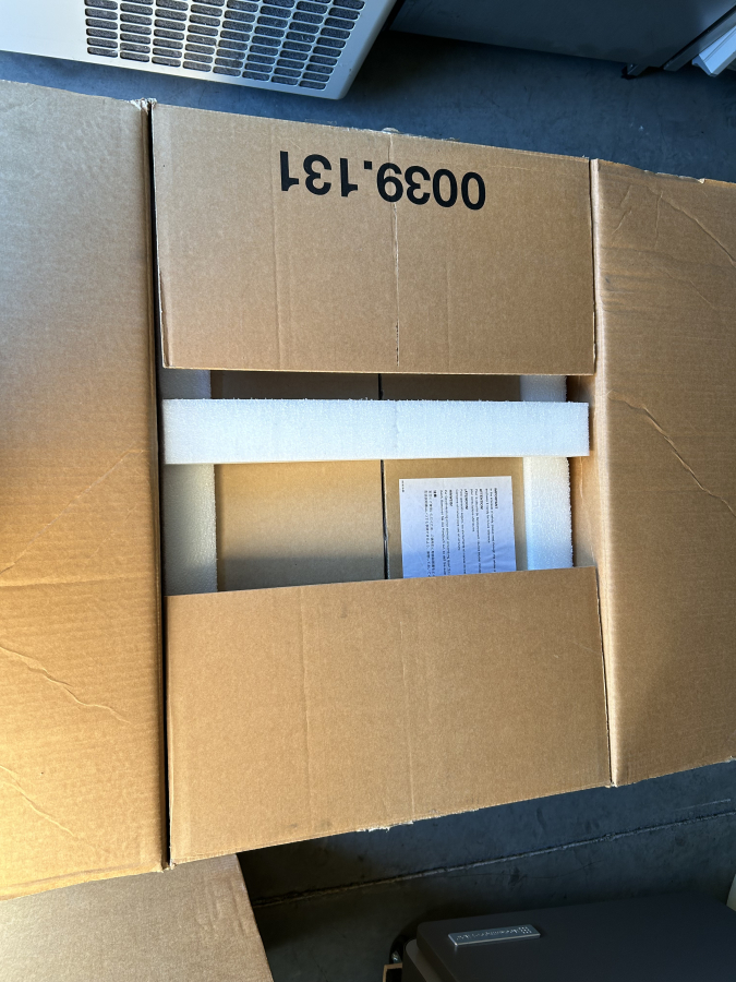 GE A-905 Autosampler. NEW. Code No. 18-1175-93, photo 1 of 7