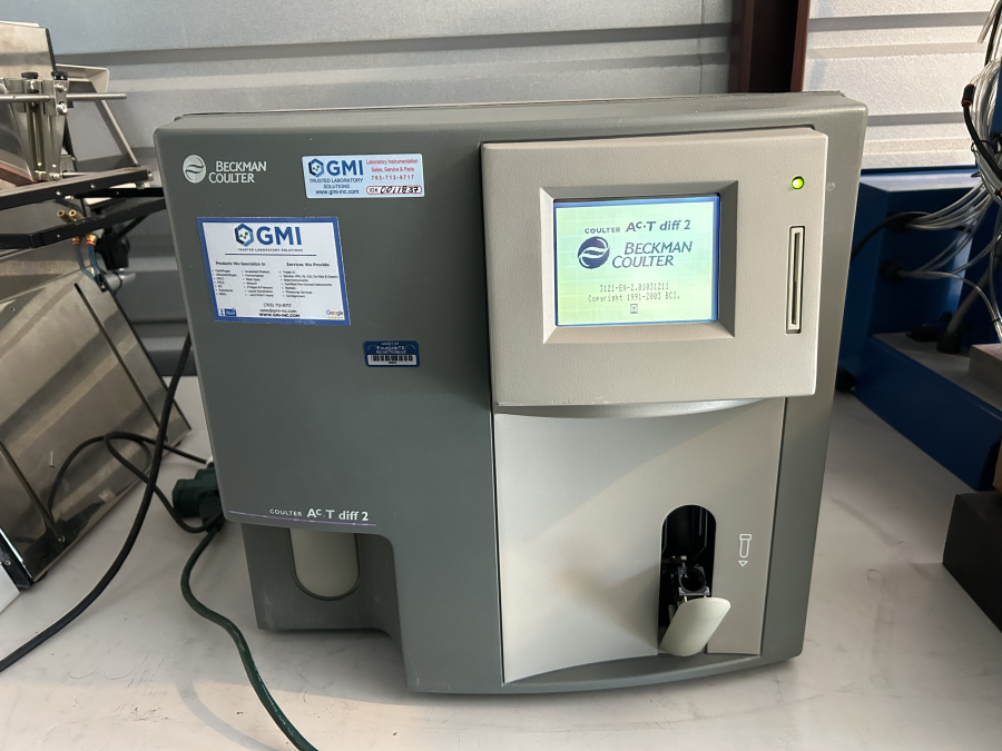 Beckman Coulter ACT diff 2 Hematology Analyzer w/ Operator Card; SN:AD47964, photo 2 of 18