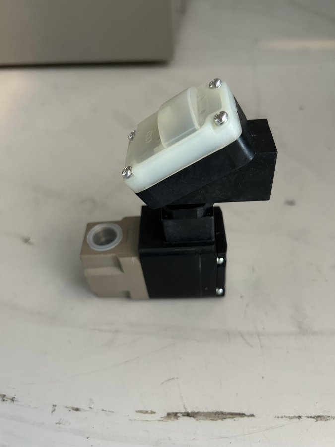 CKD FGB41-10-7-13TA-3 Solenoid Valve, photo 7 of 8