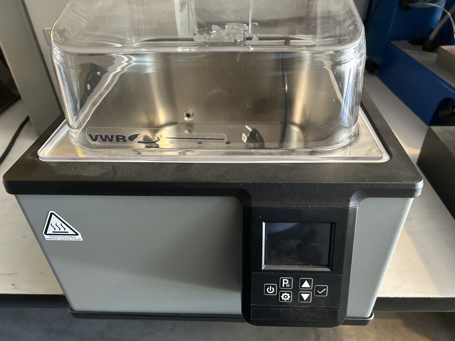 VWR Polyscience Water Bath WBE10 General Purpose Digital TI93791 10L ; SN:E121B0088, photo 2 of 9