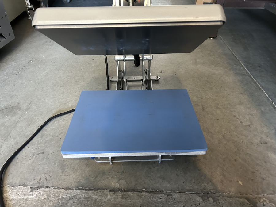 Stahls Hotronix STX11 Auto Open Clam Heat Thermal Transfer Press 11"-15"; SN:201502827, photo 4 of 10