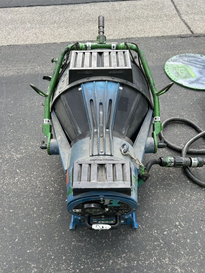Power Gems 12/6 kW Electronic Ballast; Flicker Free Power Corrected Ballast Power Supply; Tripod Stand, photo 9 of 9