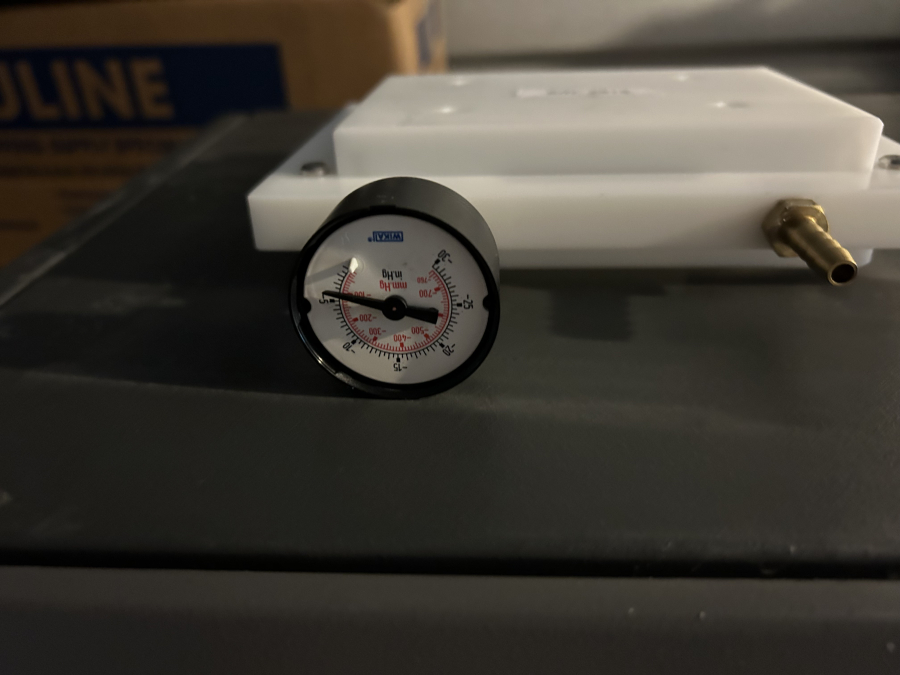 Biacore 2000 SPR System; SN:33-1140855-2355, photo 4 of 11