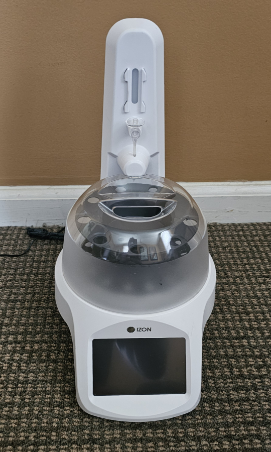 IZON Automatic Fraction Collector AFC V1 for Extracellular Vesicle Isolation; SN:AFC-V1-0589, photo 1 of 20