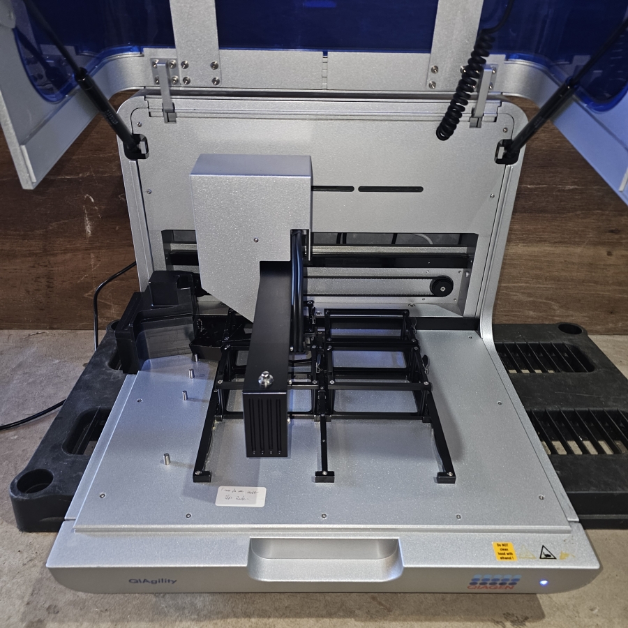 Qiagen QIAgility Bench Top Rapid High Precision PCR Experimental Instrument; SN:3373, photo 10 of 20