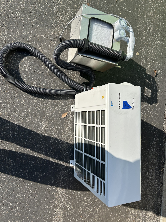 Atlas Suntest CPS+ Xenon Weathering Instrument; SN:1412024, photo 3 of 19
