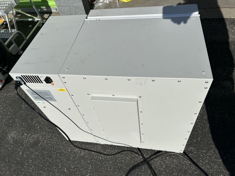Eppendorf New Brunswick Innova U101-86 Ultra-Low Freezer U9420-0000; SN:F101LG551916, photo 5 of 14