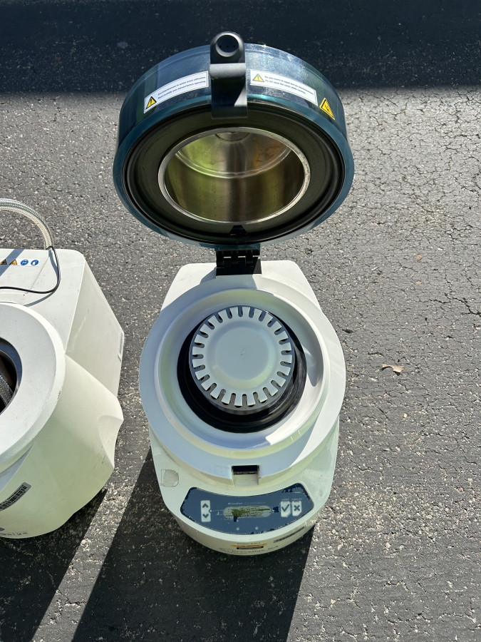 Bertin Precellys 24 Tissue Homogenizer Lysis + Cryolys Cooling Unit; SN:0.1409, photo 11 of 12