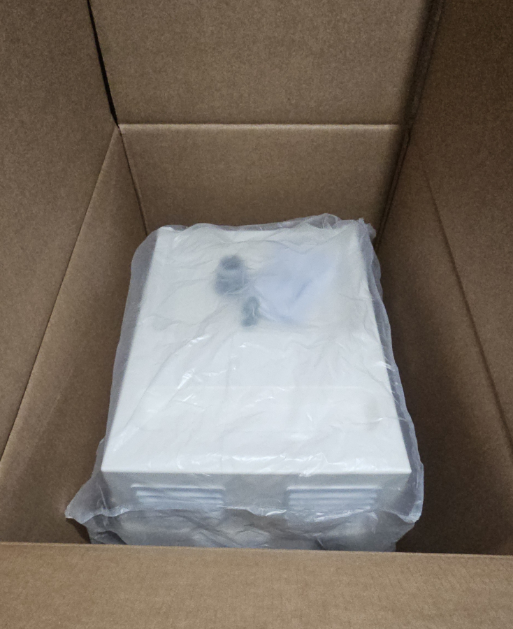 Agilent G2571-64000 MS120 Rotary Vane Pump w/ Noise Abatement System; SN:IT2422N046, photo 16 of 23