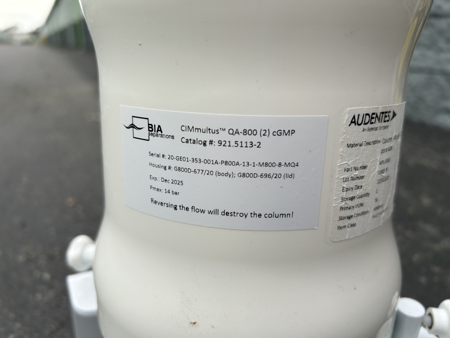 CIMmultus QA-800 mL cGMP Packed Monolith Column 2 uL Port-Size AT132 921.5113-2, photo 3 of 8