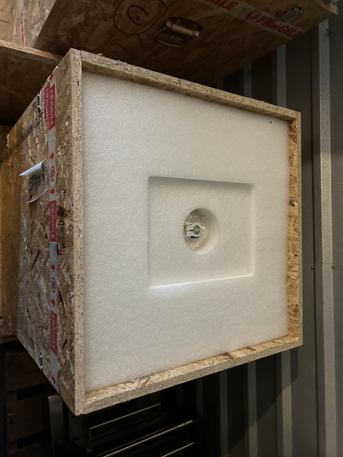 CIMmultus QA-8000 cGMP Monolith Column 8L MTL-0526 931.5113-2 G800D-046/17, photo 3 of 3