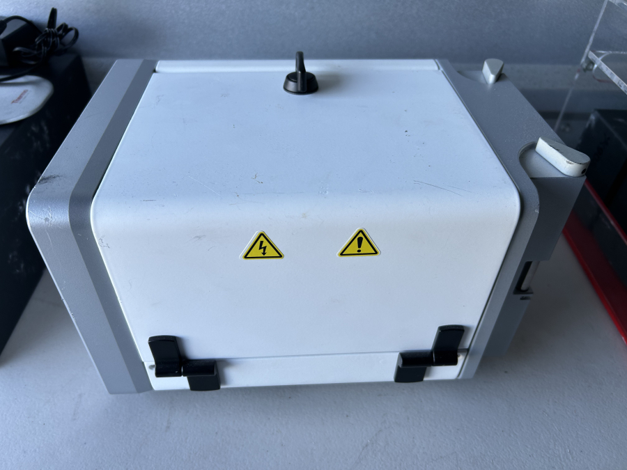 908Devices ZipChip Mass Spectrometry System LS-01-AS + Decapper + MORE; SN:Z0235, photo 15 of 20