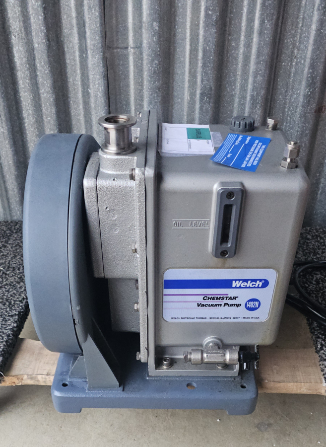 Welch 1402N Vacuum Pump; SN:EB07/1414, photo 8 of 13